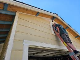 How To Choose The Right Materials for Your Siding Installation in 'Del City, OK